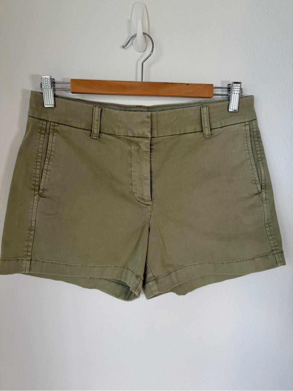 J.Crew Re-Imagined Olive Chino Shorts Size 4 Fair Trade X-92 - Picture 15 of 16
